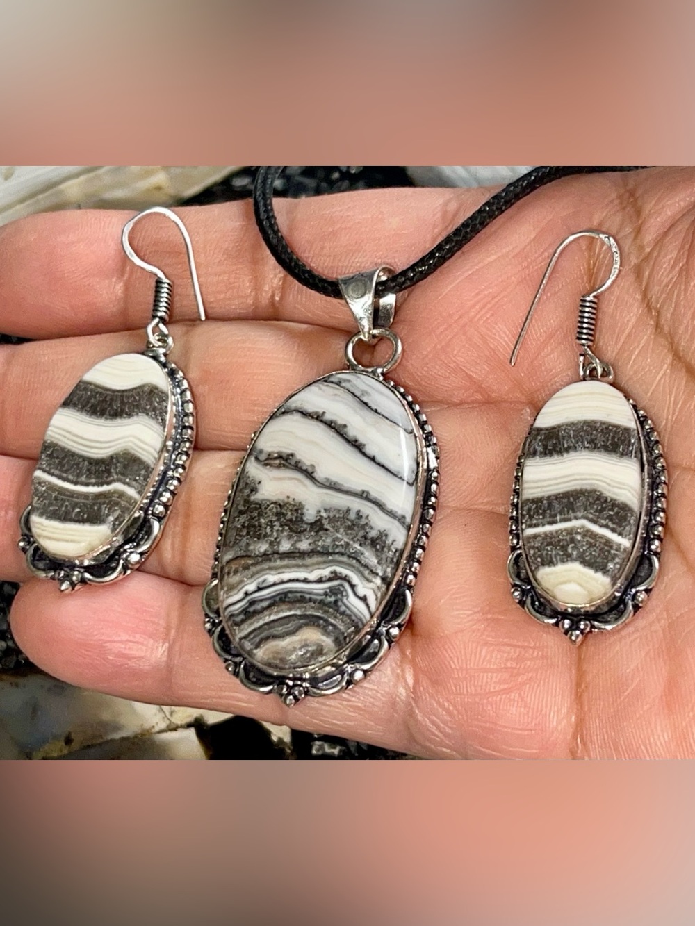 Raw Phantom Yellow Zebra Calcite Earrings & Pendant Set